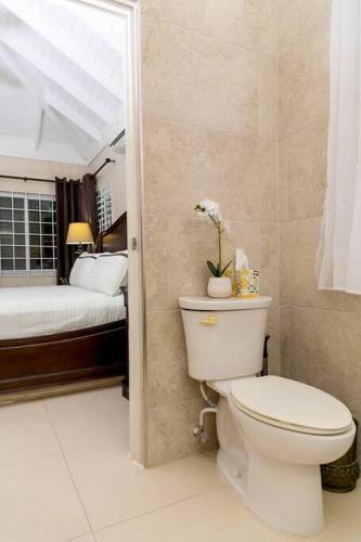 Koupelna v ubytování Choose To Be Happy at The Palms, Richmond Estates - Three Bedrooms with Pool