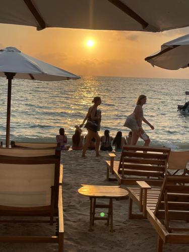 Επισκέπτες που μένουν στο Mio Mio Beach