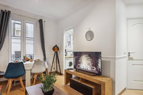 Modern flat in Paris - Heart of XVIème