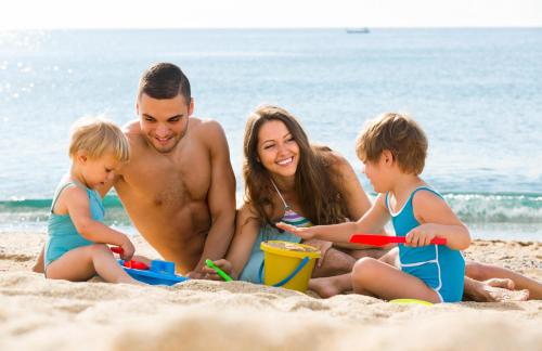 Φωτογραφία από το άλμπουμ του 8 Berth Caravan By The Beautiful Beach Of Hunstanton In Norfolk Ref 23006W σε Hunstanton