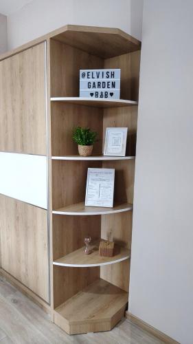Imagen de la galería de Elvish Garden Boutique B&B, en Berat