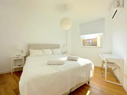 Posteľ alebo postele v izbe v ubytovaní JUAN DE AUSTRIA Duplex Penthouse 4PAX