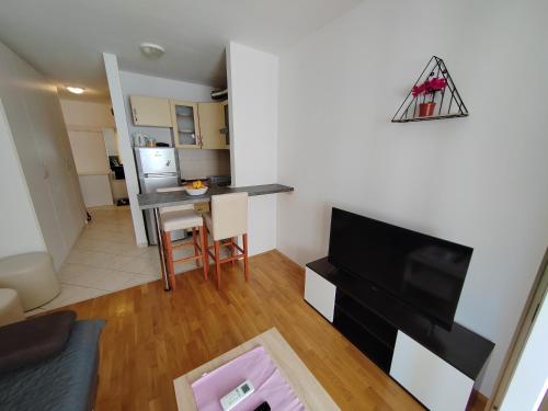 Studio Apartment Ivano-free parking - self check in