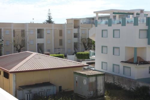 Το κτήριο όπου στεγάζεται  το διαμέρισμα