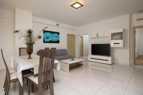 Apartments Lea