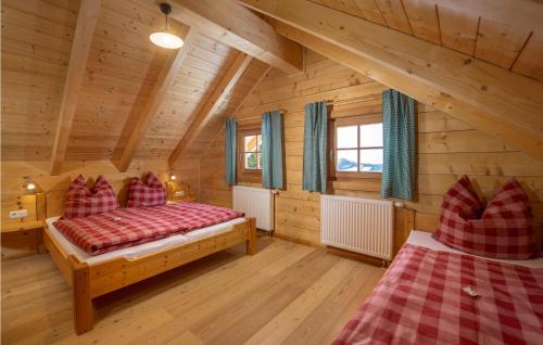 Cama o camas de una habitación en Charmante Berghuette