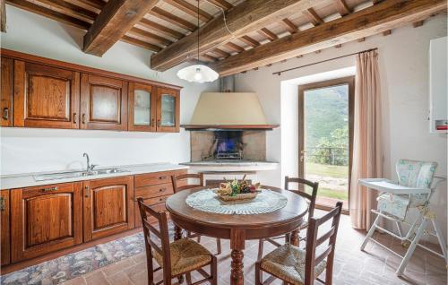 Fotografie z fotogalerie ubytování Amazing Home In Apecchio Pu v destinaci Piobbico