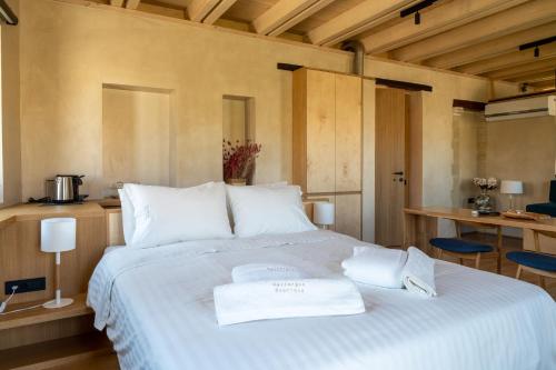 Kallergon Luxury Suites