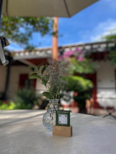Foto dalla galleria di Hotel El Farol a Parras de la Fuente