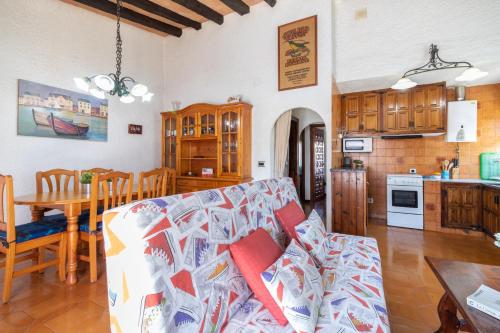 Goldhome - Requesens - Piscina privada, cerca playa