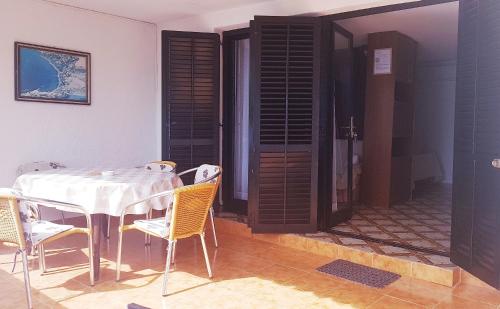 Fotografie z fotogalerie ubytování Apartmani Košutić v destinaci Stara Baška