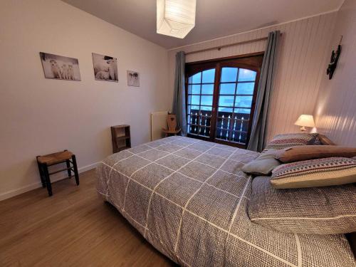 Appartement rénové, calme, proche centre, parking, Wifi inclus