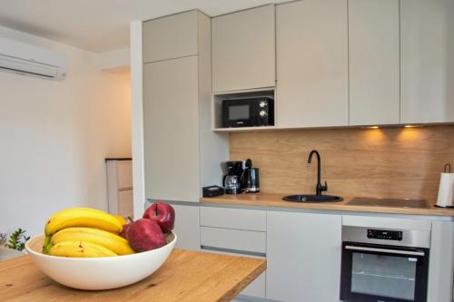 Apartment M&A