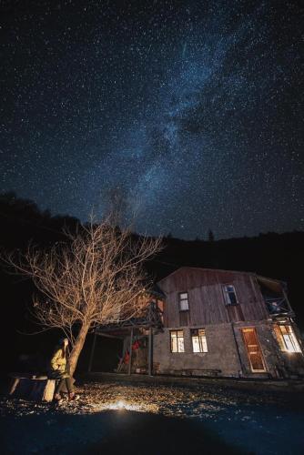 Imagen de la galería de Korsha Guesthouse, en Roshka