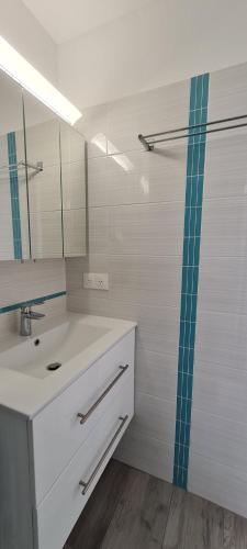 Appartement Vue Exceptionnelle sur la Mer, Piscine, Parking privé - Sur l'île des Pêcheurs photo 9