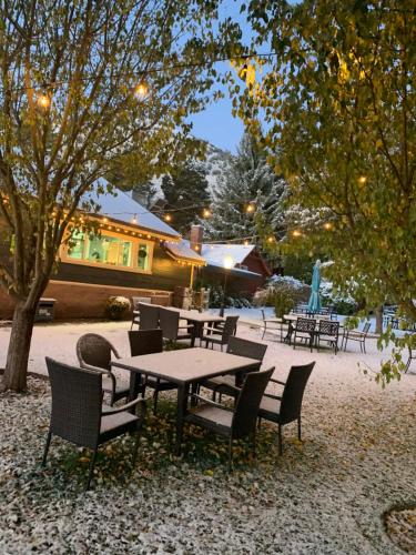 Фотография из галереи Lake View Lodge в городе Ли-Вининг