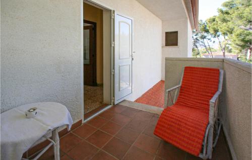 Amazing Home In Calp With Wifi
