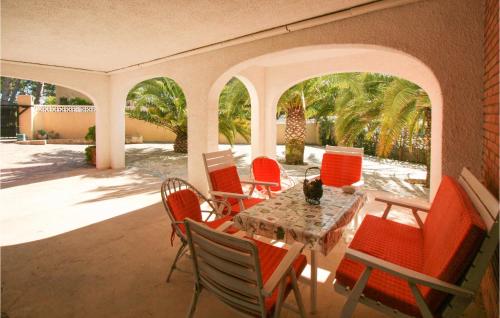 Amazing Home In Calp With Wifi