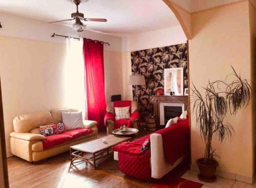 Charming Quiet Big Flat appart Surrounding Gardens