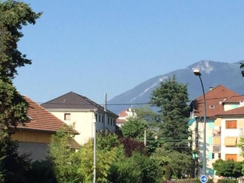 ANNECY BREAK
