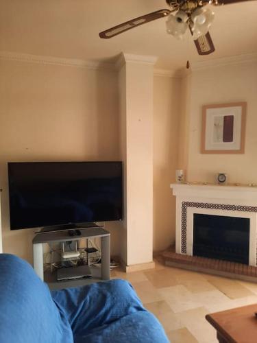 Cozy and inexpensive apartments nearly sea,tennis,bars and other