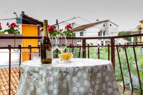 Room Adry with balcony, free parking & bikes