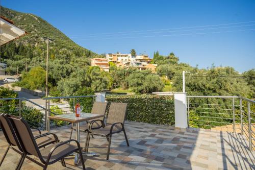 Foto dalla galleria di Oikia Demetria Lefkas a Nydri