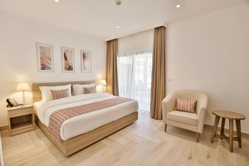 Lavanda Boutique Suites Tala Bay – Photos 5