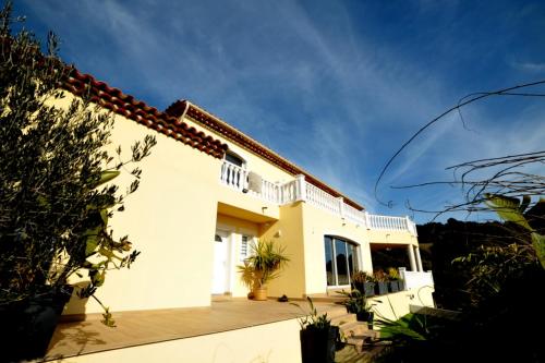 Photo de la galerie de l'établissement Le loft des mimosas proche de cannes, à La Roquette-sur-Siagne