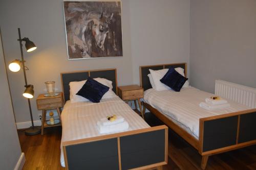 Postel nebo postele na pokoji v ubytování Luxury home in York - sleeps -5 , Free parking ,