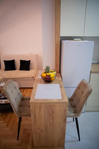 Η κουζίνα ή μικρή κουζίνα στο Apartman Lana
