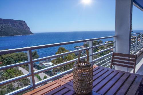 Gallery image of LE SON DES VAGUES VUE MER in Cassis