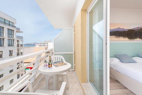 Postel nebo postele na pokoji v ubytování O7 Nordeste Playa