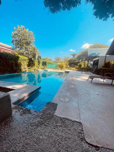 Kolam renang di atau dekat dengan Villas Cabuya Beach & Jungle