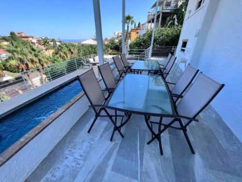 Appartement C dans une villa avec piscine & jacuzzi photo 33