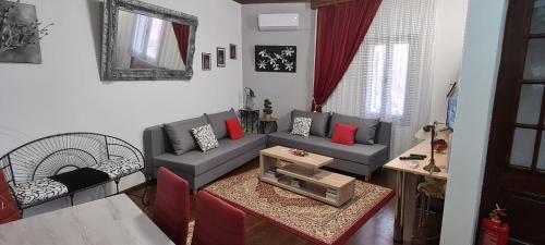 Diasoulas house