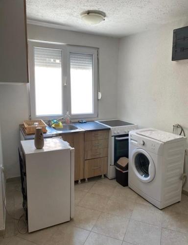 Zdjęcie z galerii obiektu Apartman Sandra w Kotorze