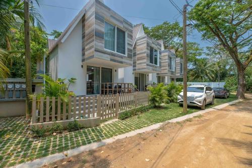 Gallery image of Cozy Beach Villa at The Shores 5 minutes from the beach in West End
