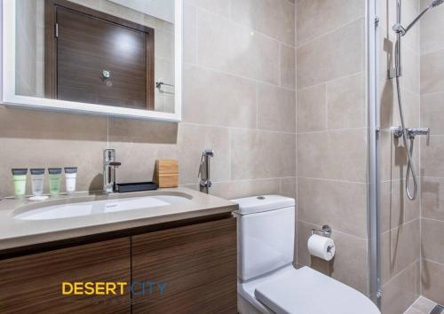 Koupelna v ubytování Fully Furnished in 2 Bed in Sobha Creek Vista Reserve, Hosted by Desert City Stays
