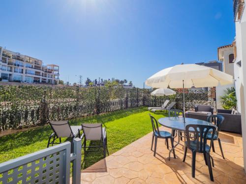 Κήπος έξω από το Cubo's Hostal William's Sunny 4 with Breakfast