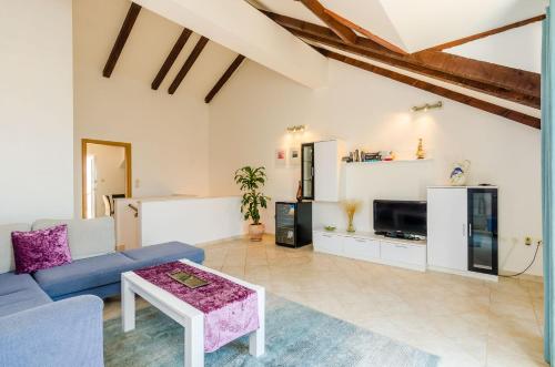 Apartment Alba