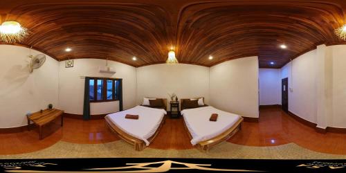 Ruang duduk di La Casa Hostel