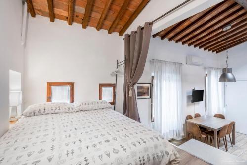 Florence Star Apartment