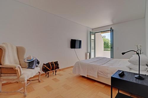 News Apartment