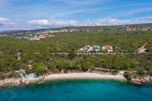 Luxury Villa Ole with Pool – Photos 3