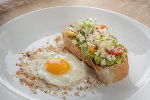 Mad i villaen eller i nærheden