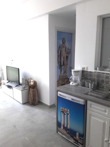 Attalos luxury flat Psyrri square