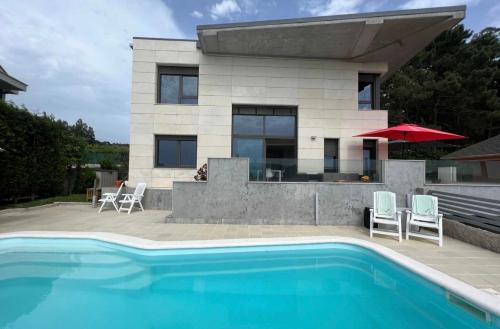 Vila Branca , Agradable casa independiente con piscina