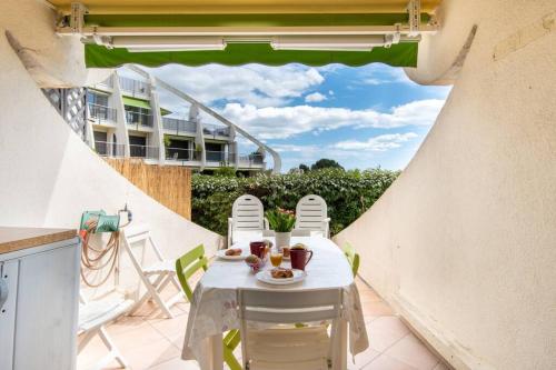 Photo de la galerie de l'établissement Les Jardins de la Mer * Terrasse * 1ère Ligne * Plage à 50 M, à La Grande Motte