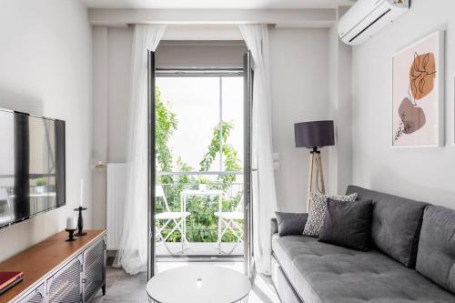 Sublime 1BR Apartment in Koukaki by UPSTREET